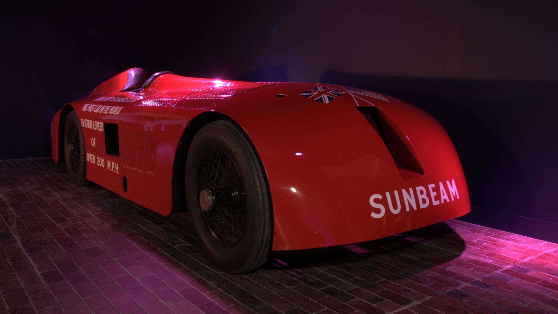 One Brave British Team Is Resurrecting The 1,000 HP “Slug” Land Speed ...