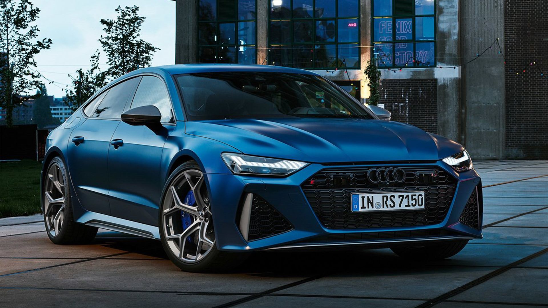 Lamborghini Urus And Audi RS7 Race To Prove Who Built The Faster Audi