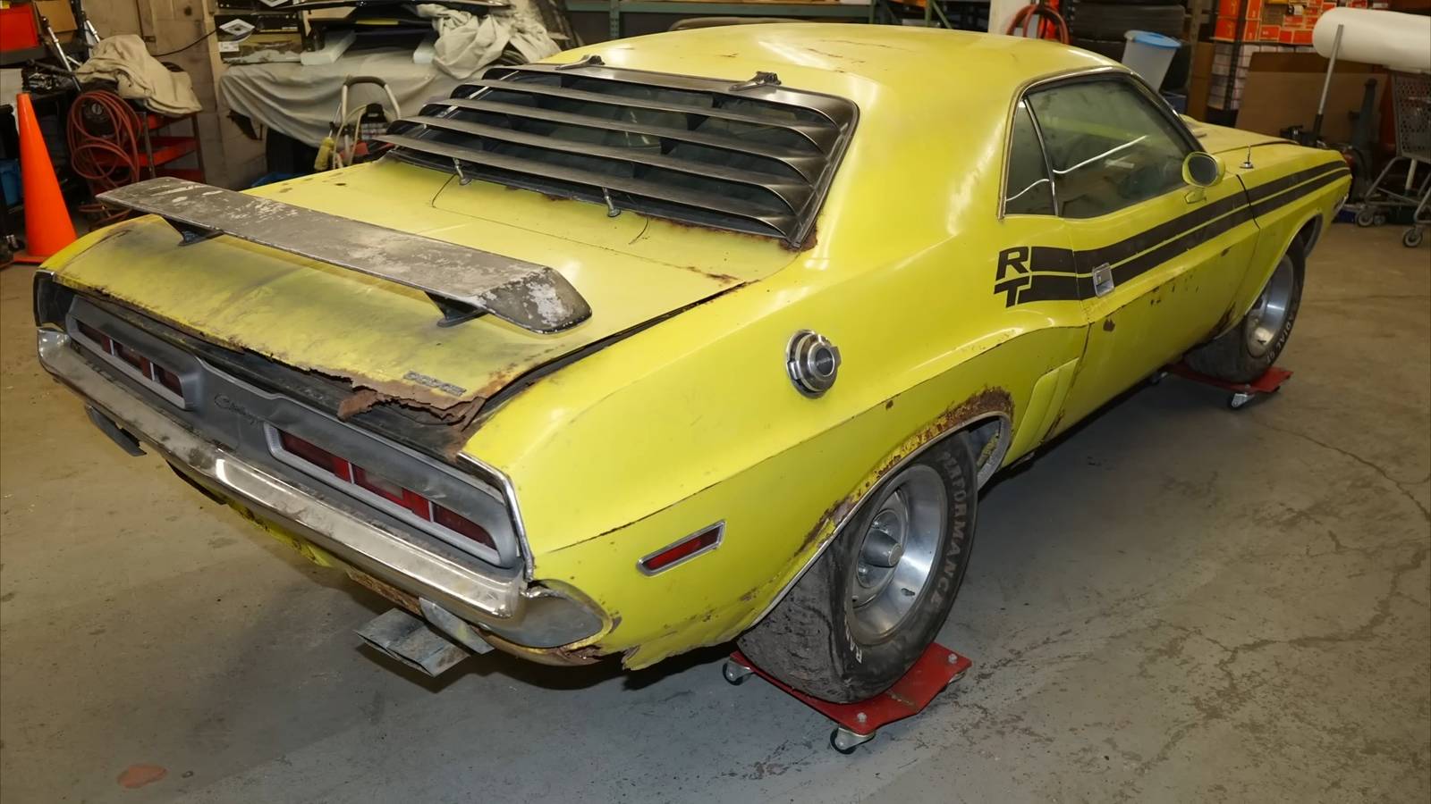 How This 1971 Dodge Challenger R/T Flew Under Auto Archaeologist's Radar