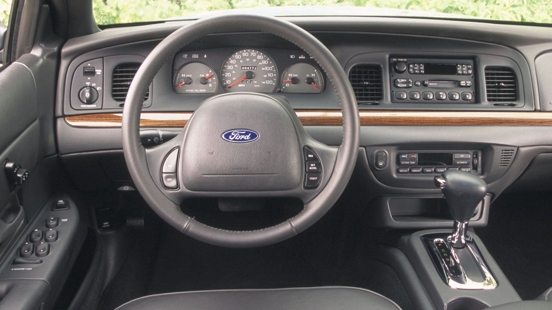 Here's Why The Ford Crown Victoria Is The Best Police Car Of All Time