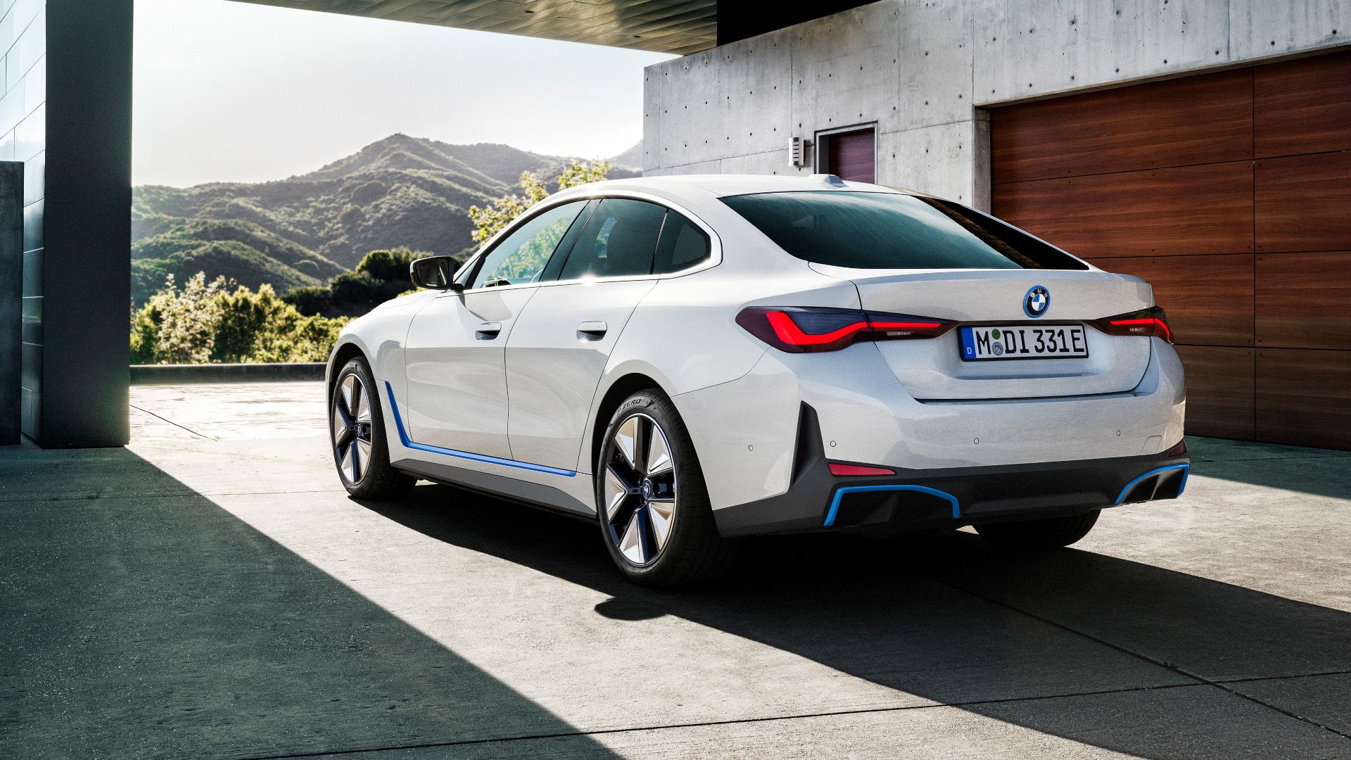 2024 BMW i4: A Comprehensive Guide On Features, Specs, And Pricing