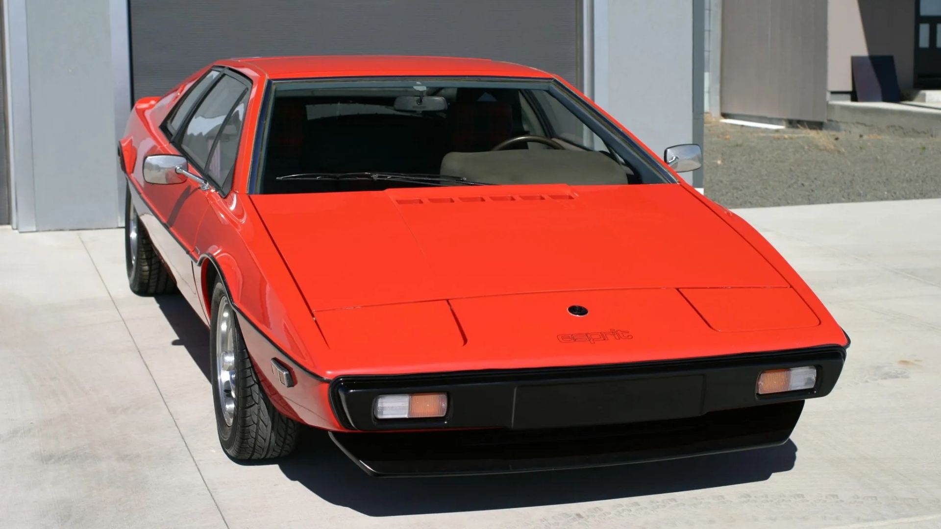 10 Reasons Why The Lotus Esprit Is Worth Buying Right Now