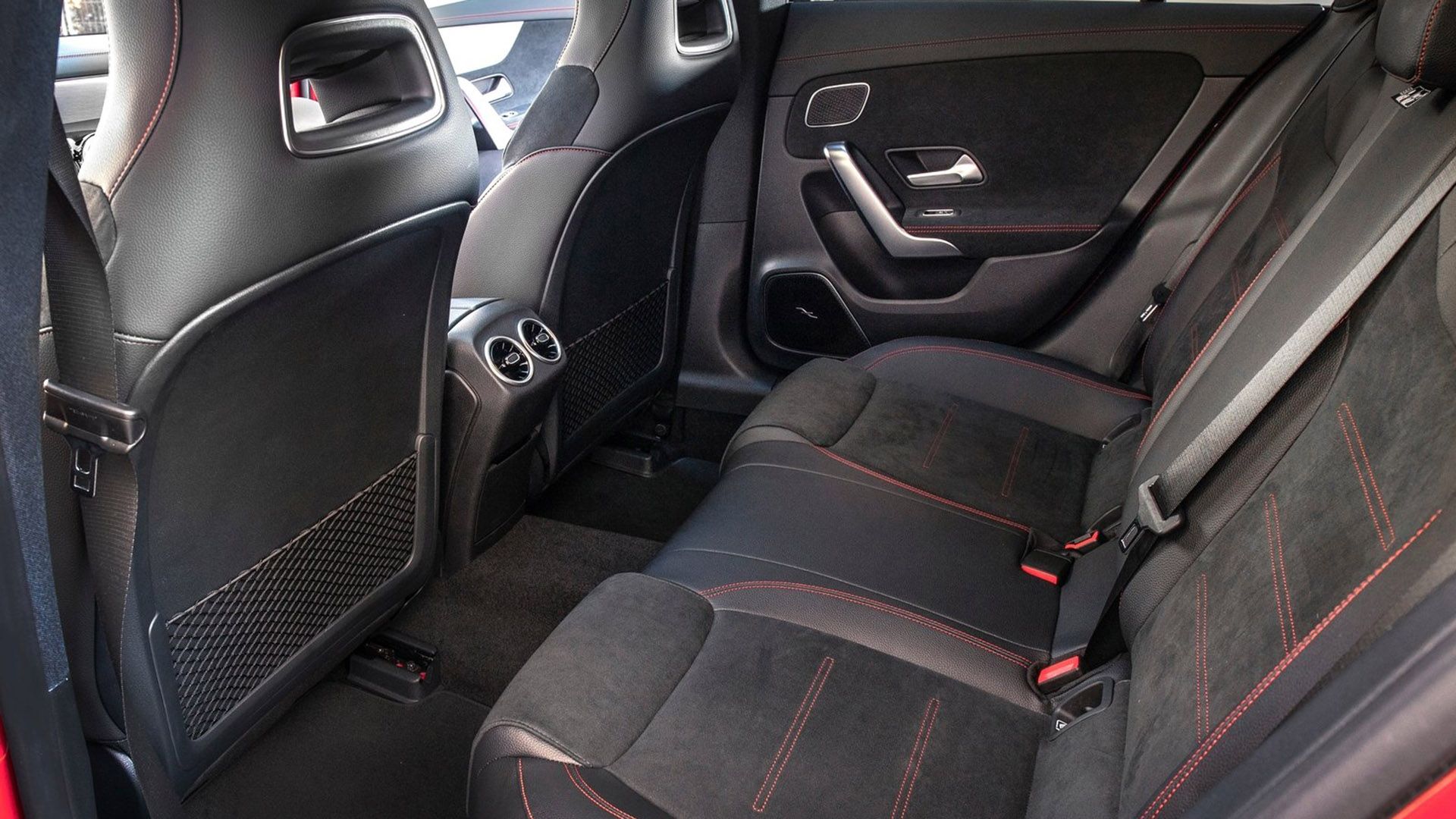 A Complete Guide To The 2024 Mercedes-Benz CLA