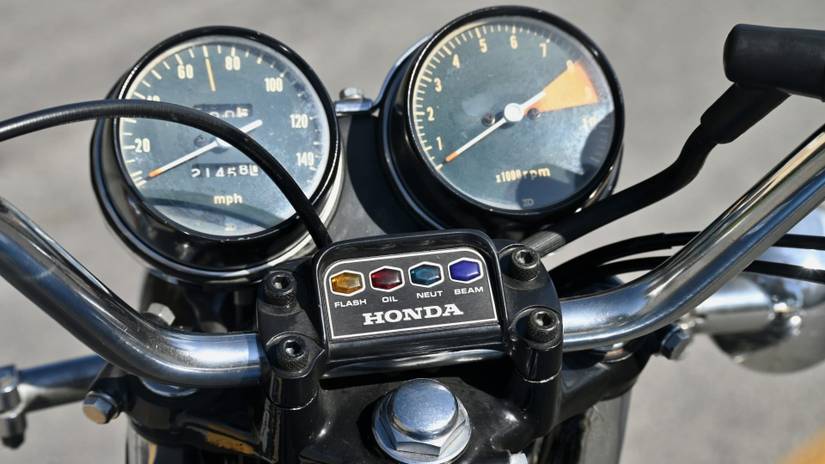 Honda CB750 instrument cluster
