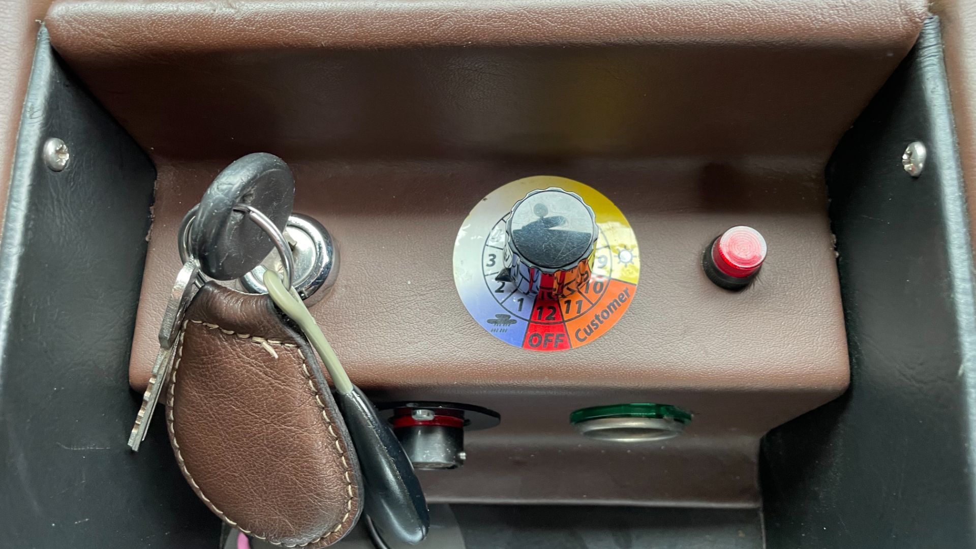 We Drive JIA's 556 HP 1973 Jensen Interceptor R Supercharged