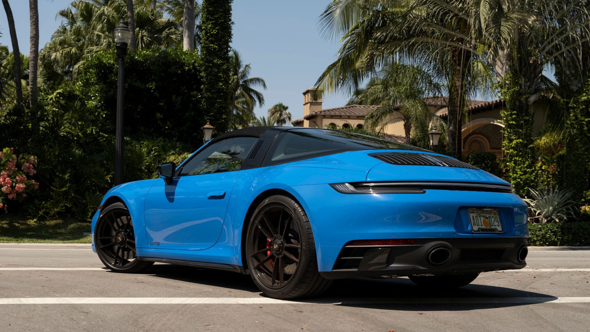 A Complete Guide To The 2024 Porsche 911 Targa 4 GTS