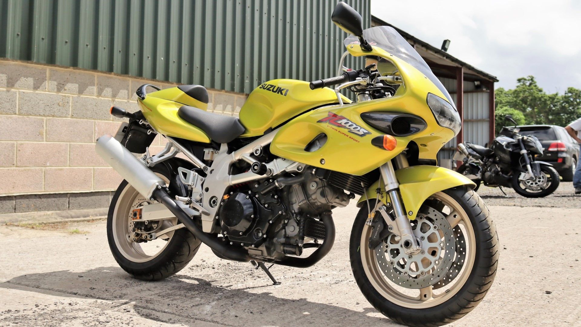 Here's Why The Suzuki TL1000S Was One Of The Most Infamous Sport