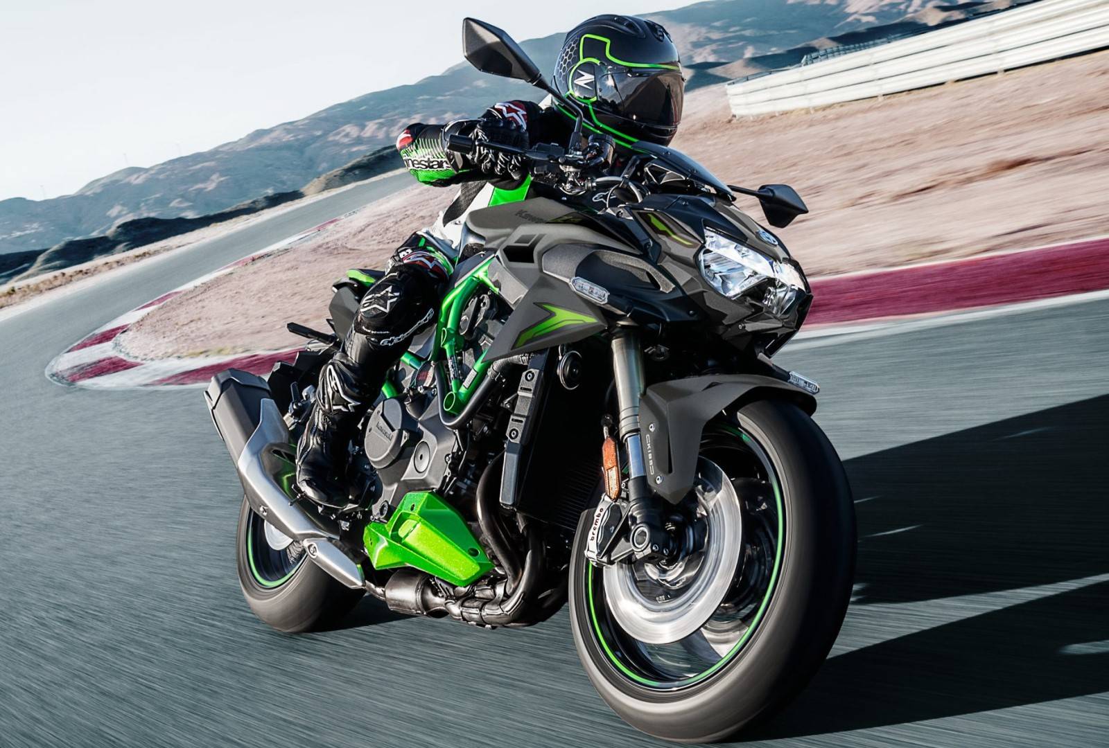 【h2】 Kawasaki Z H2 (2020) - the story