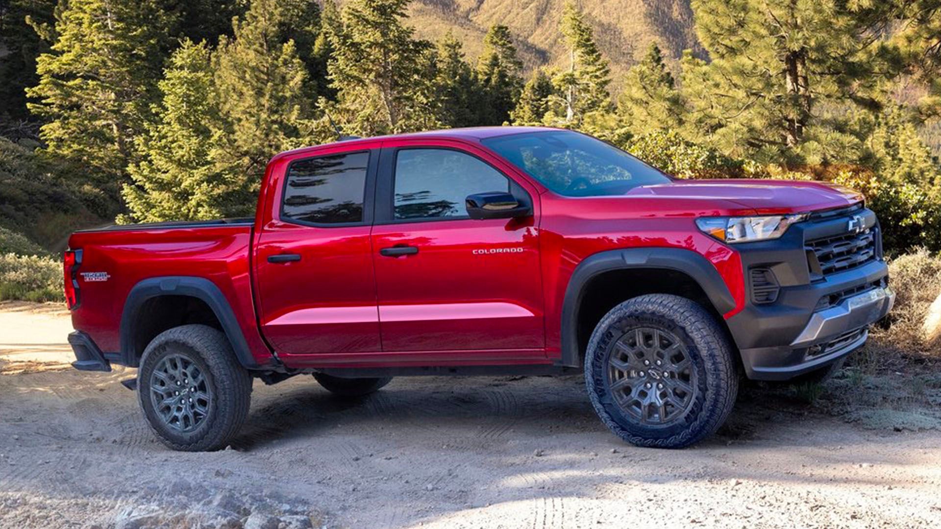 2024 Honda Ridgeline Vs 2024 Chevrolet Colorado Comparison