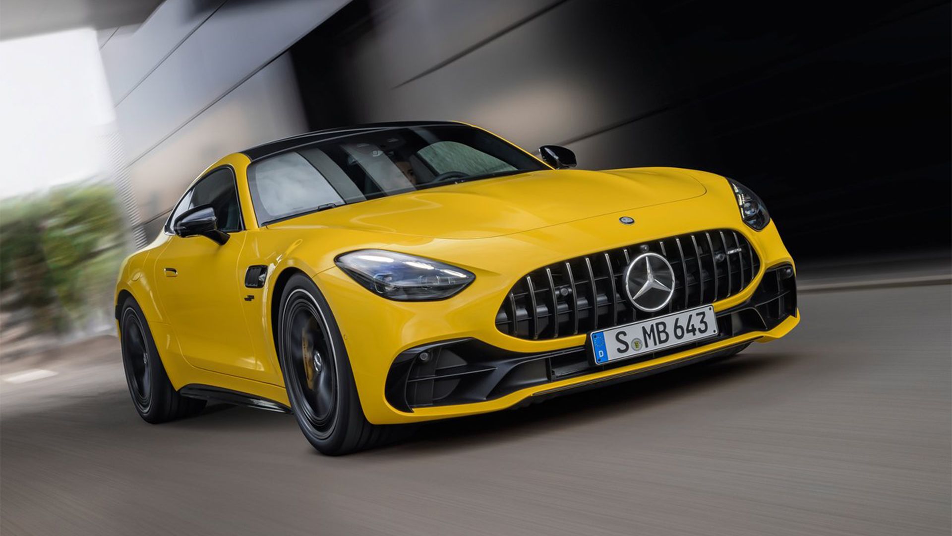 Mercedes-Benz AMG GT 43 Coupe - Front 3_4 angle