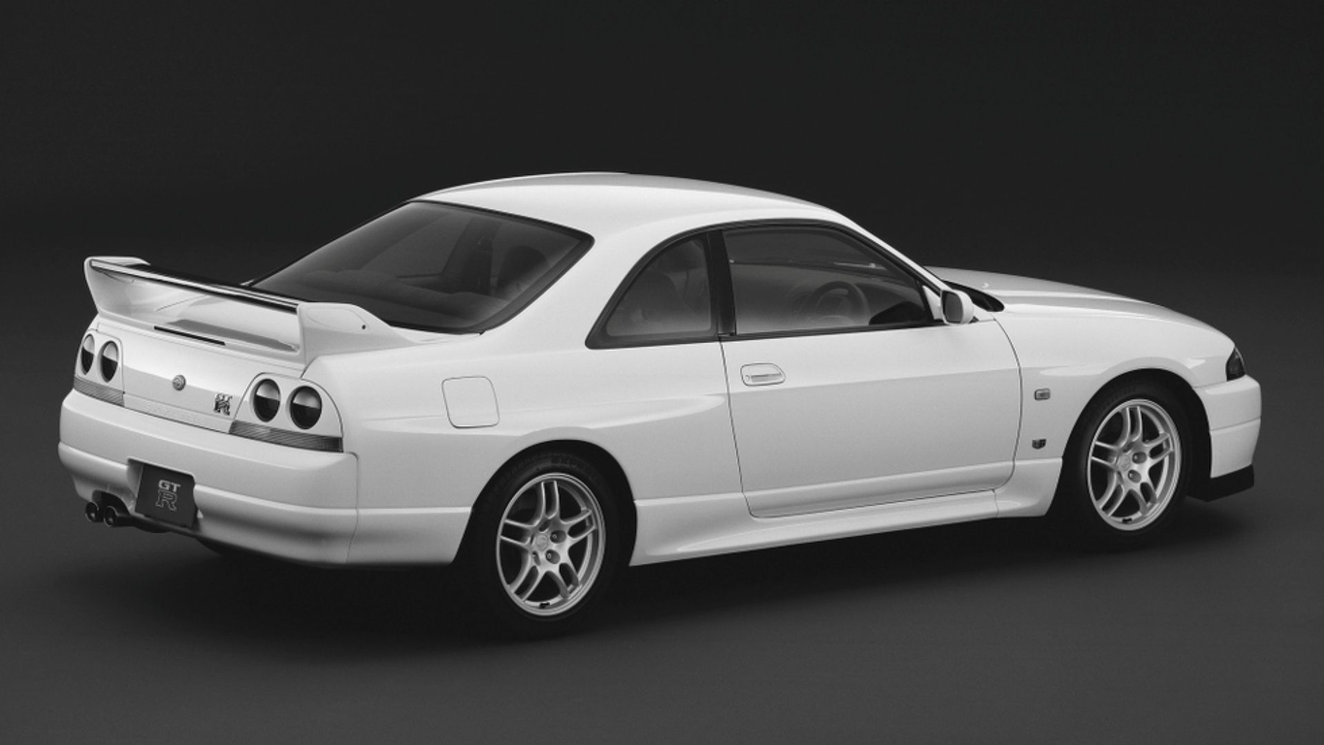 R33 Nissan Skyline GT-R: A Comprehensive Guide To Maintenance Costs ...