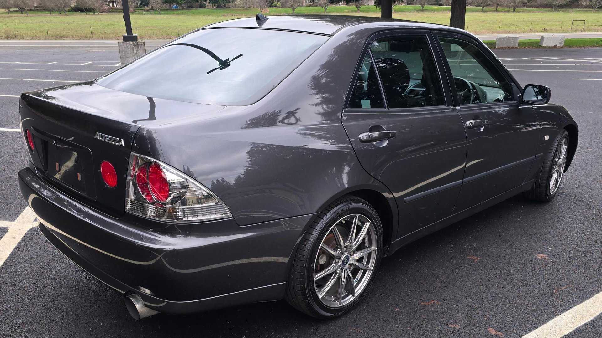 Altezza Rear End Toyota Altezza: A Comprehensive Guide On Features, Specs, And Used Prices