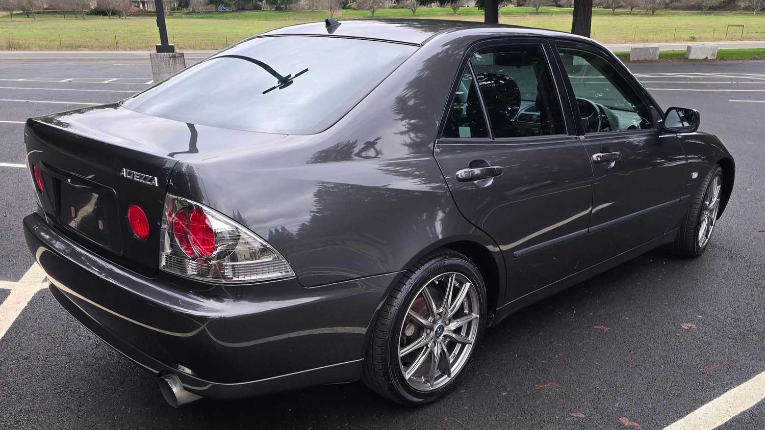 Static Altezza Toyota Altezza: A Comprehensive Guide On Features, Specs, And Used Prices