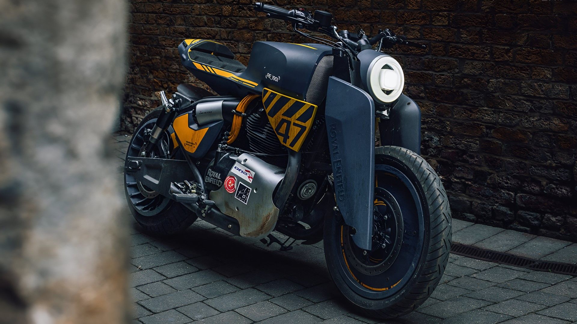 IZI's Ride: Check Out This Cool Custom Royal Enfield Shotgun 650