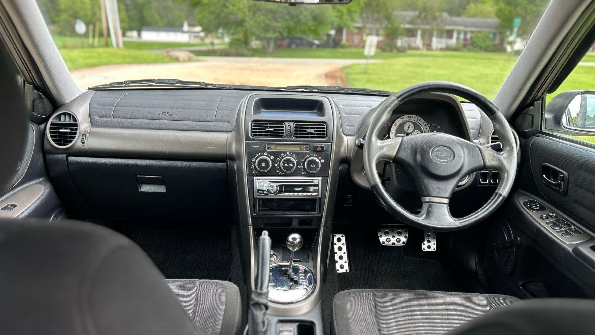 Toyota Altezza: A Comprehensive Guide On Features, Specs, And Used Prices