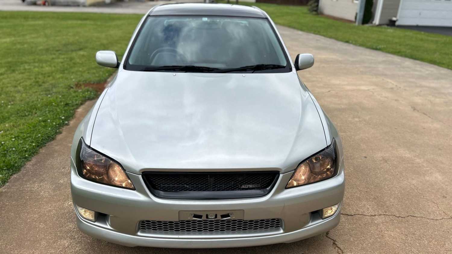 Static Altezza Toyota Altezza: A Comprehensive Guide On Features, Specs, And Used Prices