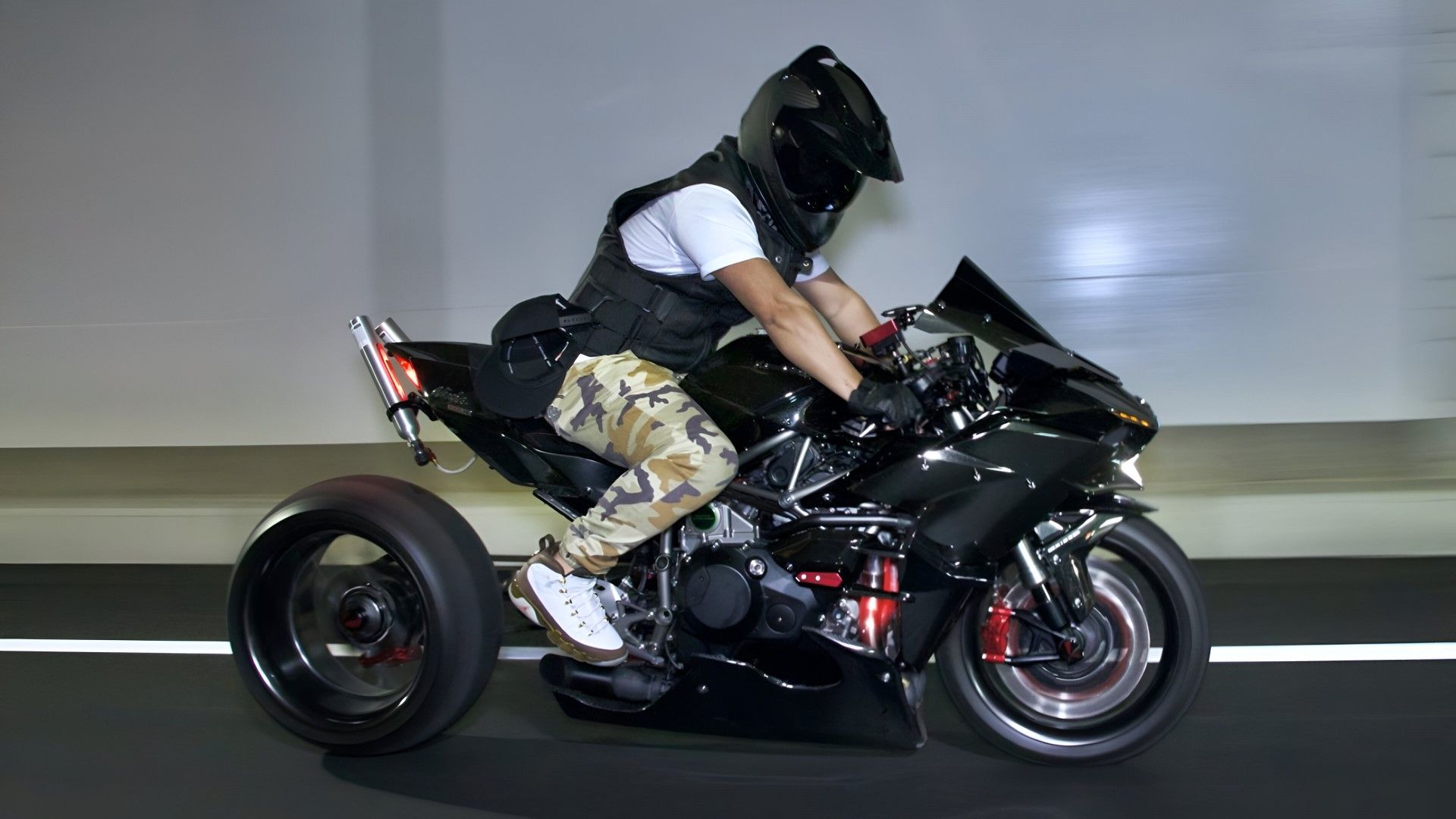 This Nitrous Kawasaki Ninja H2 Needs To Be In The Next Fast And