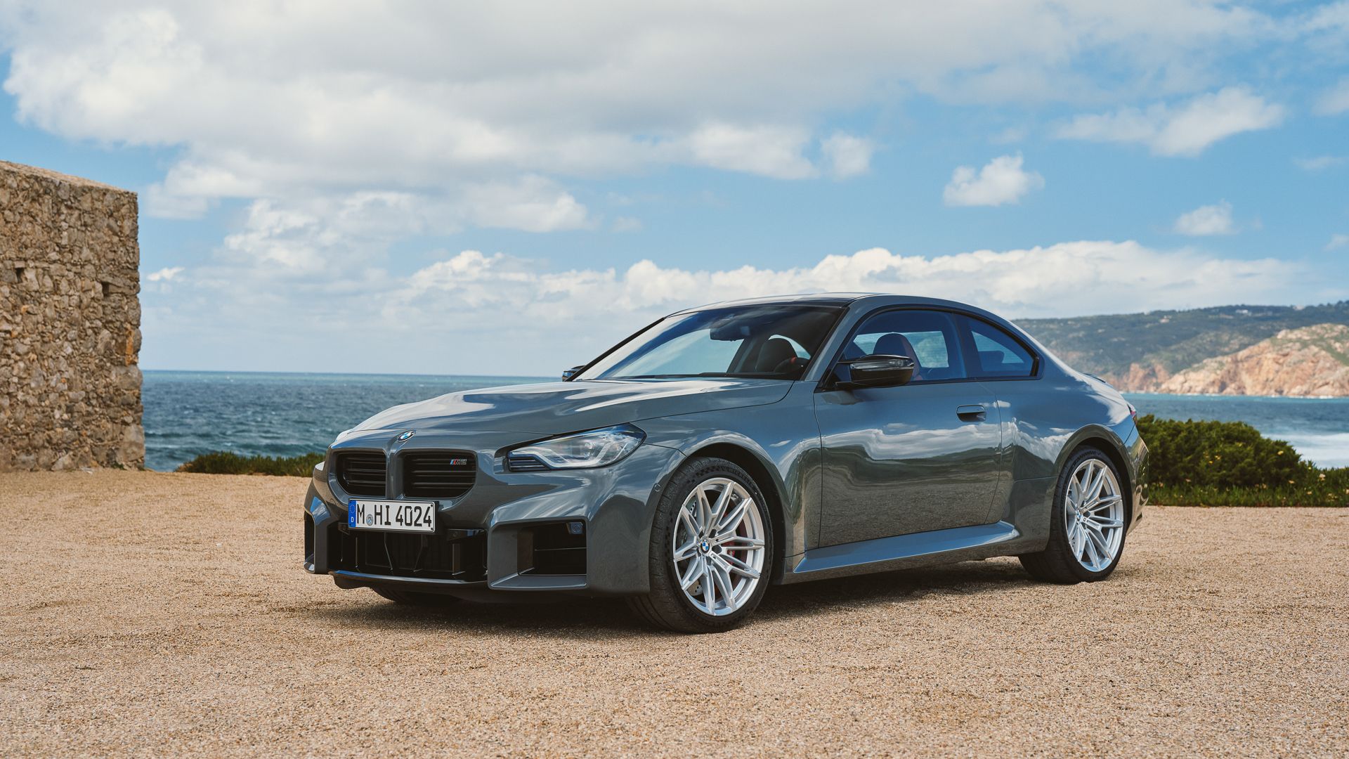 Manual M Magic From Mexico With Twenty More Ponies: 2025 BMW M2 Debuts, image size:1920x1080