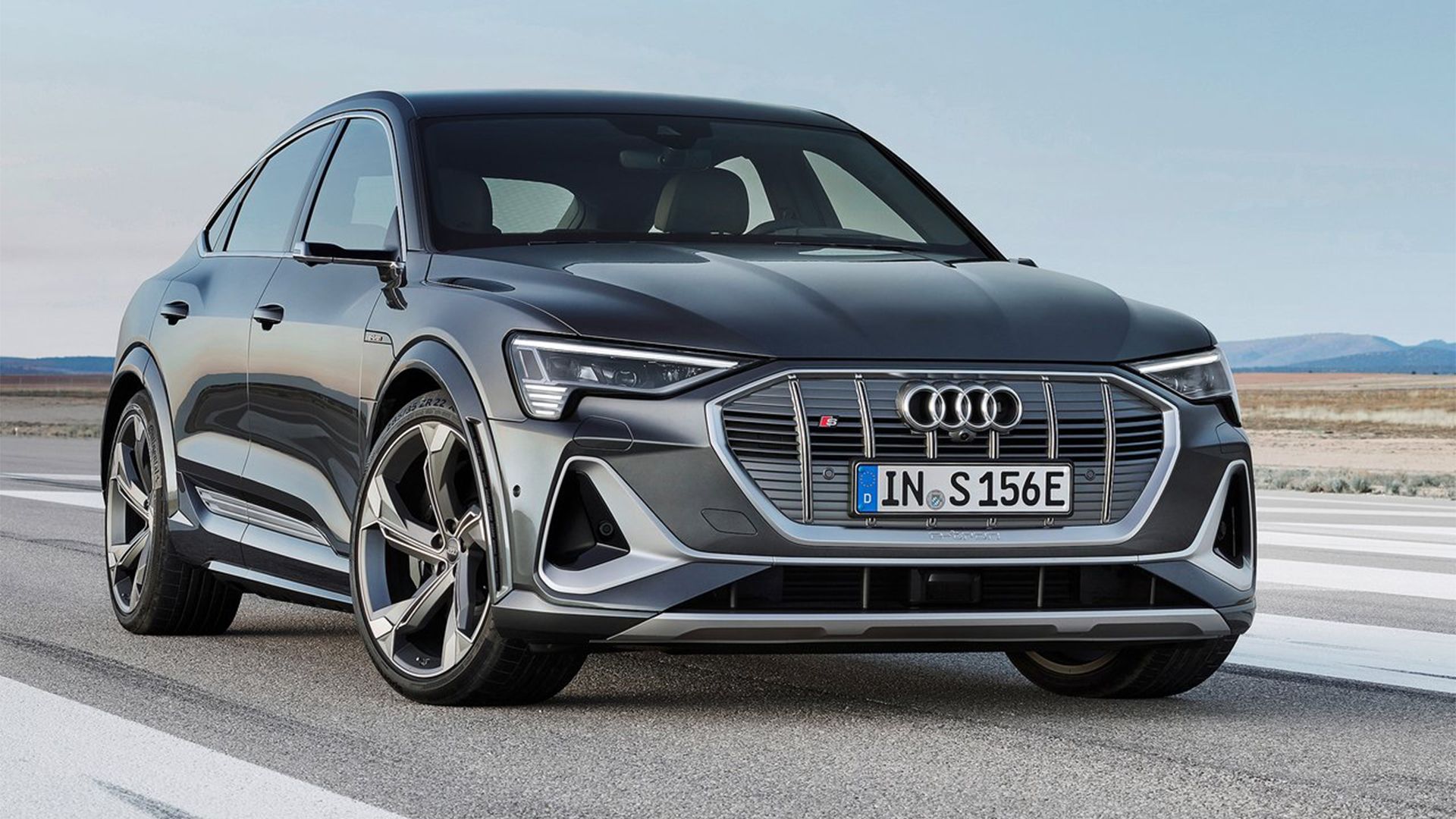 Audi E-Tron - Ângulo dianteiro 3_4
