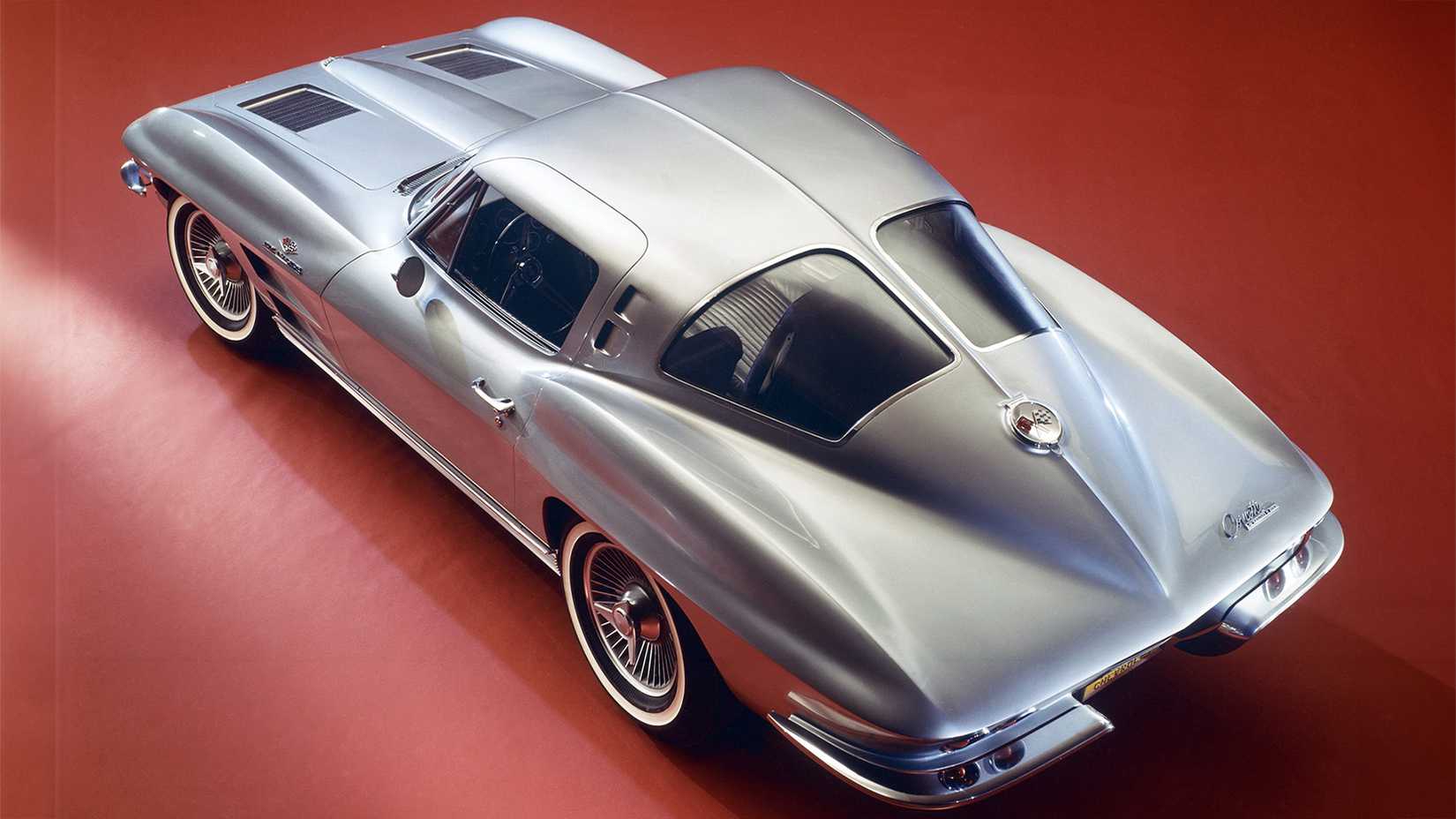 2025 C8 ZR1 Is Just The Second Corvette With Split Window Rear
