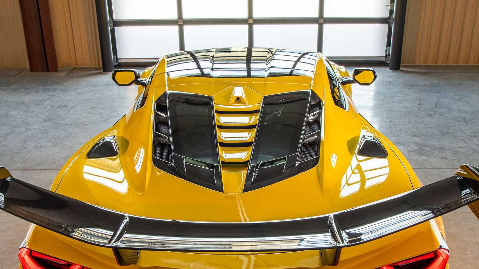 1,064 Hp, 828 Lb-ft, The 2025 C8 ZR1 Is A Beast Of A Corvette