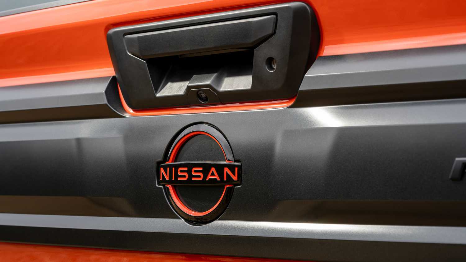 The 2025 Nissan Frontier Packs More Features and a Sweet Orange Paint Job The 2025 Nissan Frontier Packs More Features and a Sweet Orange Paint Job