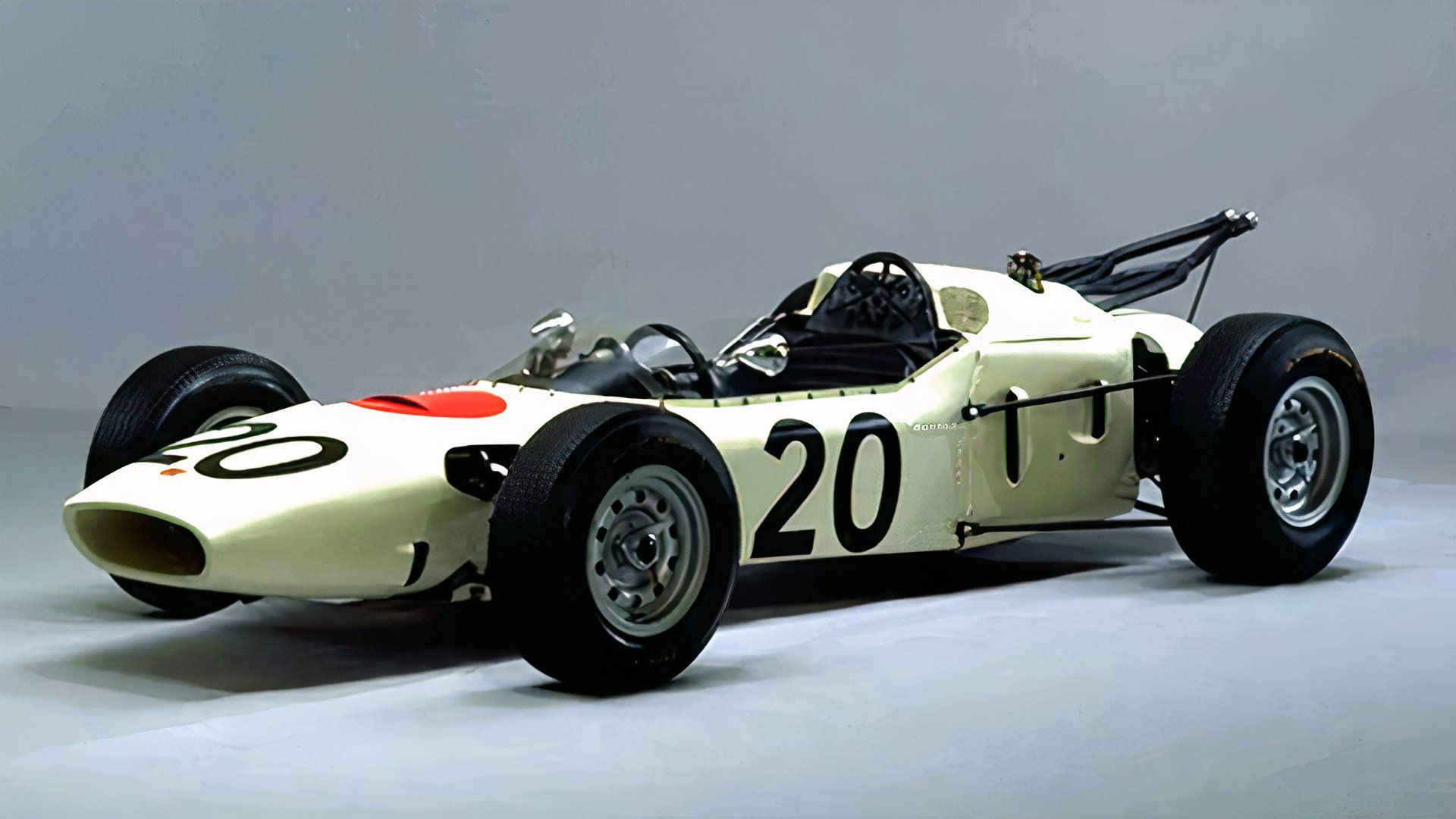 The Smallest Displacement V12 Engine Ever