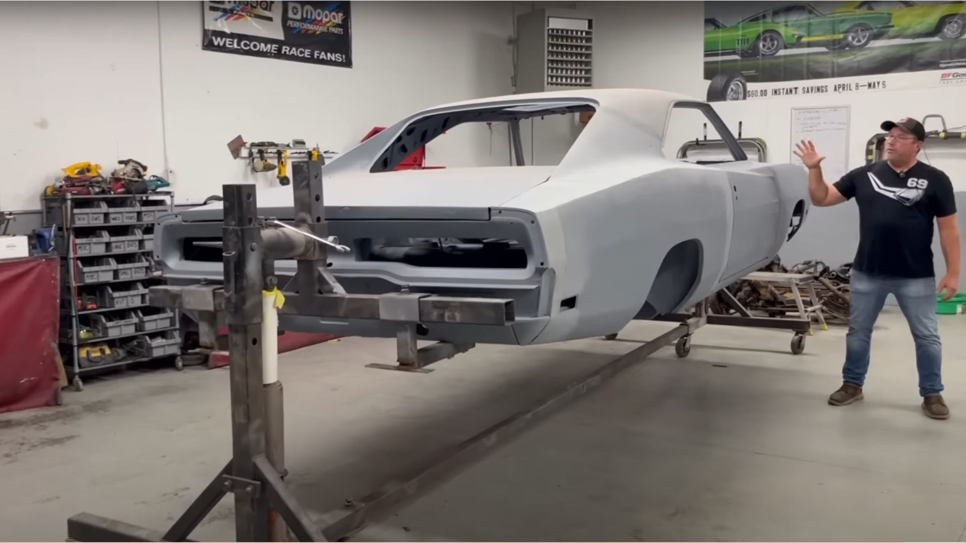 Crazy Mopar Muscle Car Collection Reveals Rare Dodge Chargers And Hemi ...