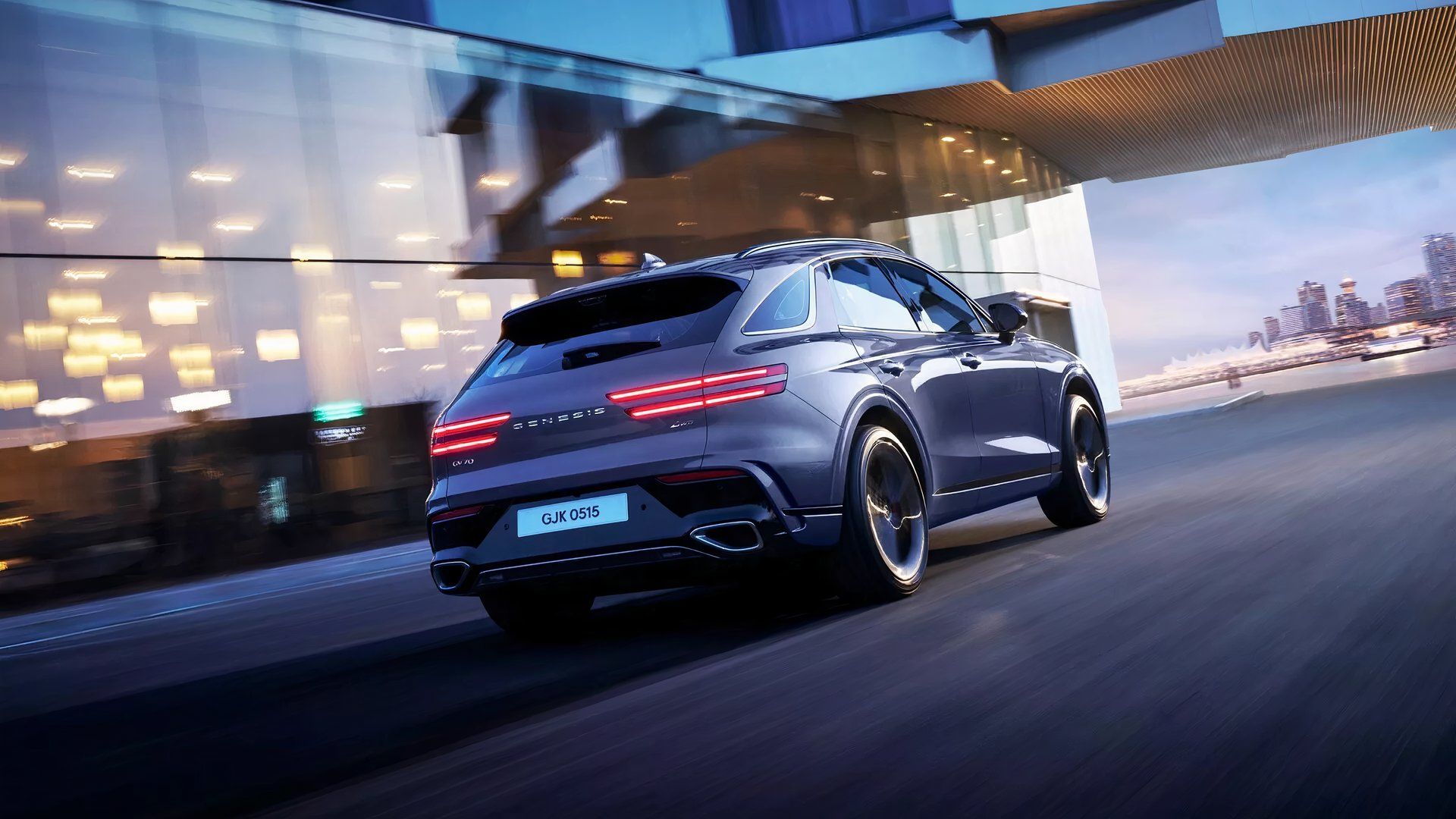 8 Reasons The 2025 Genesis GV70 Is Worth The Wait