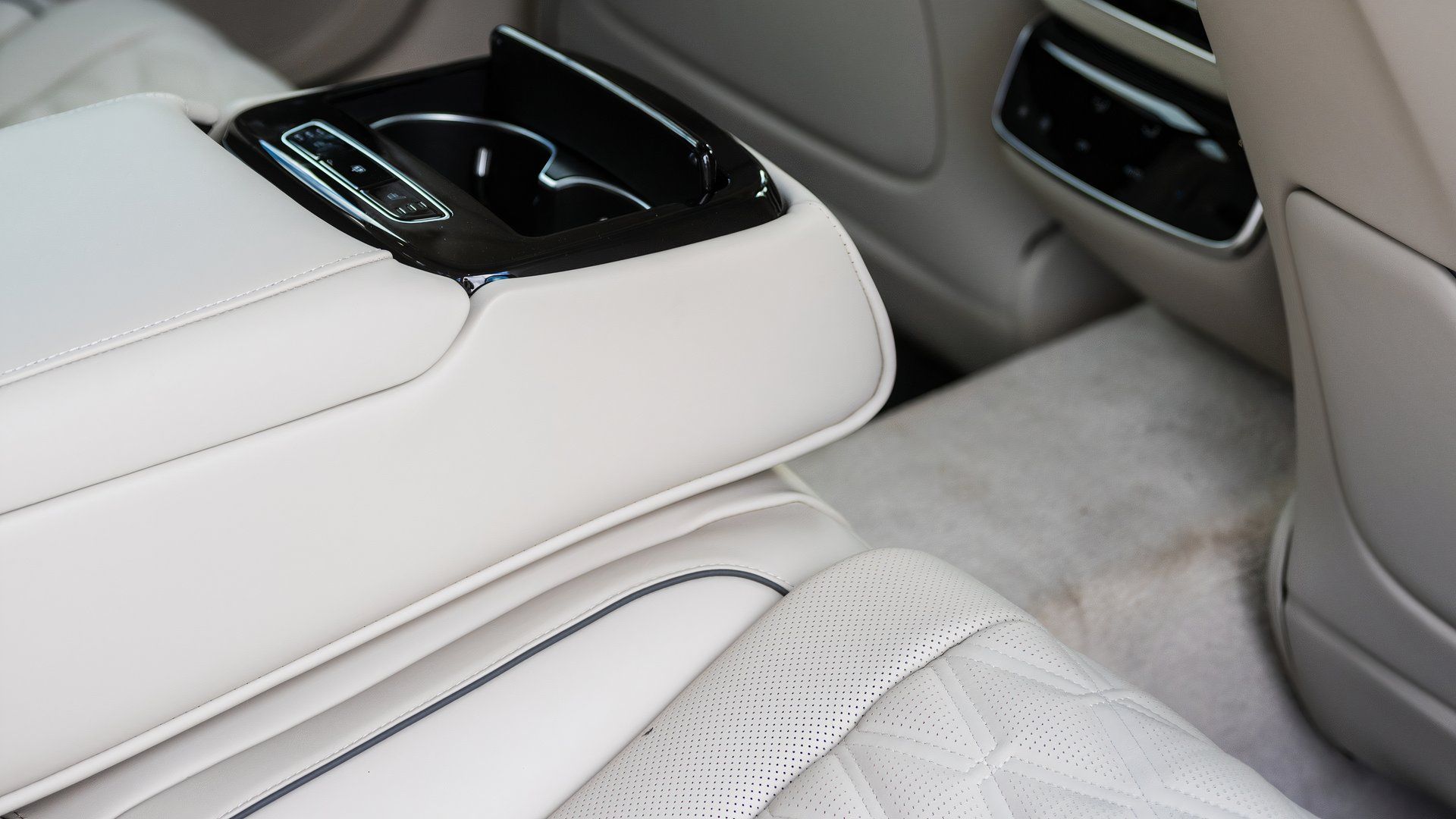 2025 Genesis G80 Review