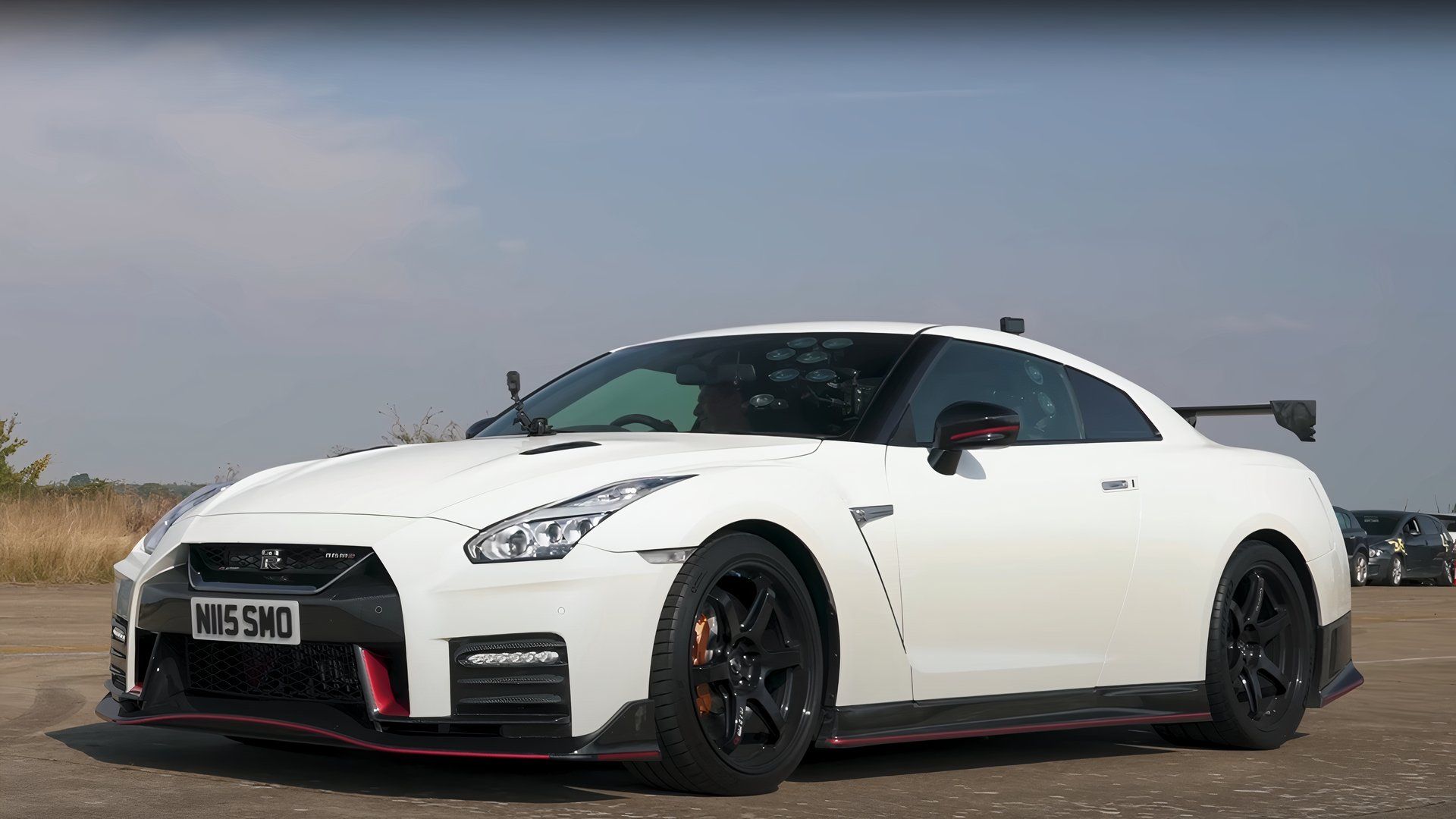 600-HP Toyota GR Yaris Takes On Nissan GT-R Nismo In A Drag Race