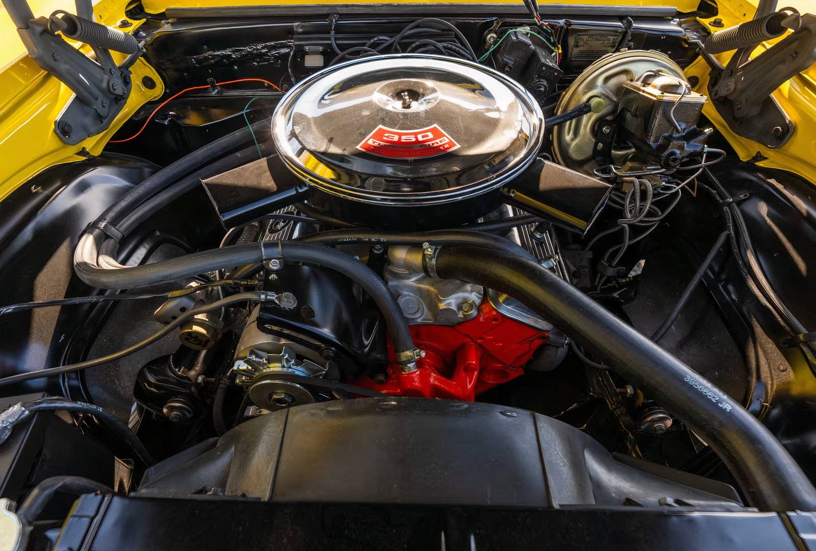 1970-chevy-nova-lt-1-v8-2.png?