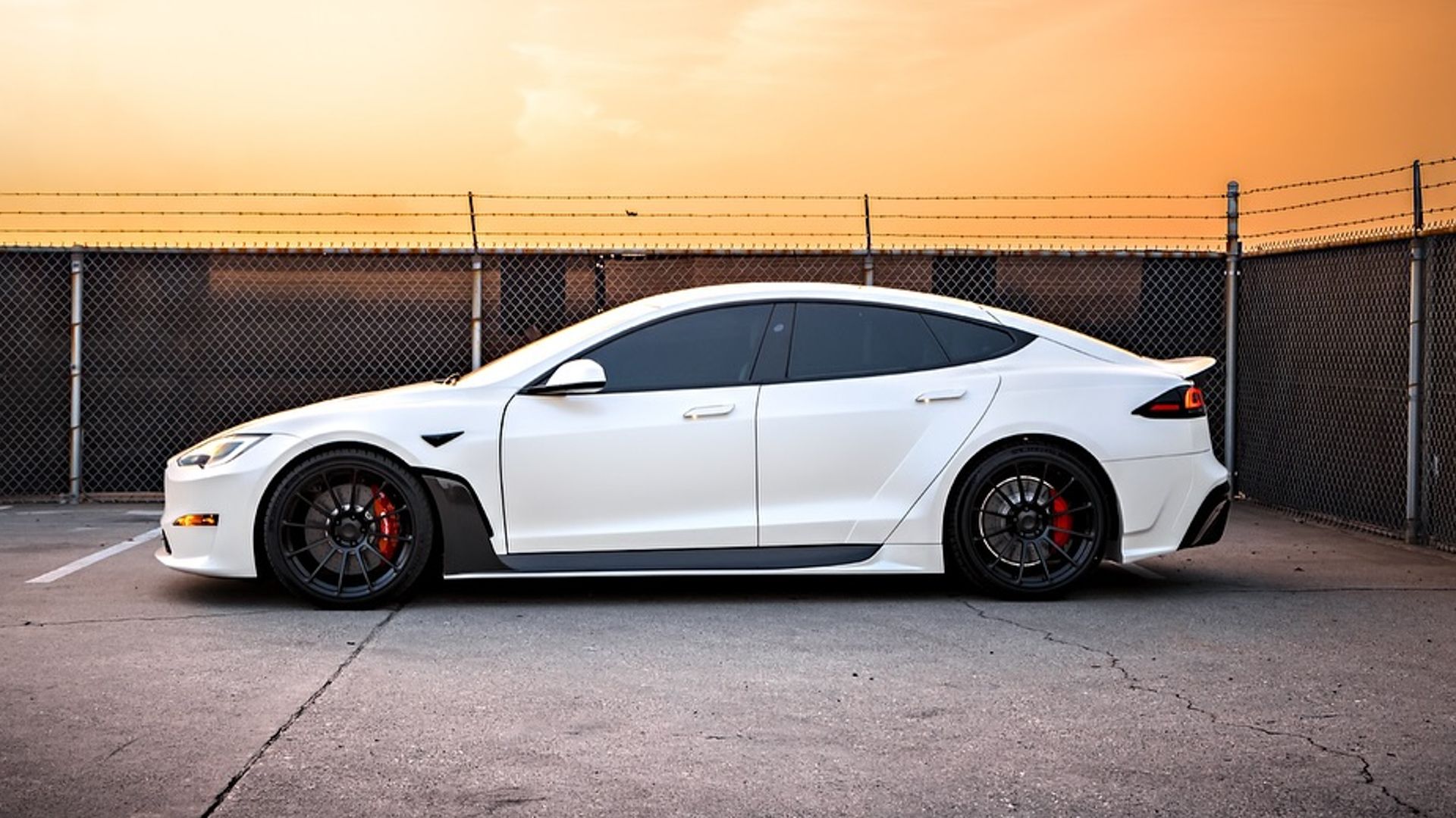 Unplugged Performance Tesla Model S-Apex For Joe Rogan