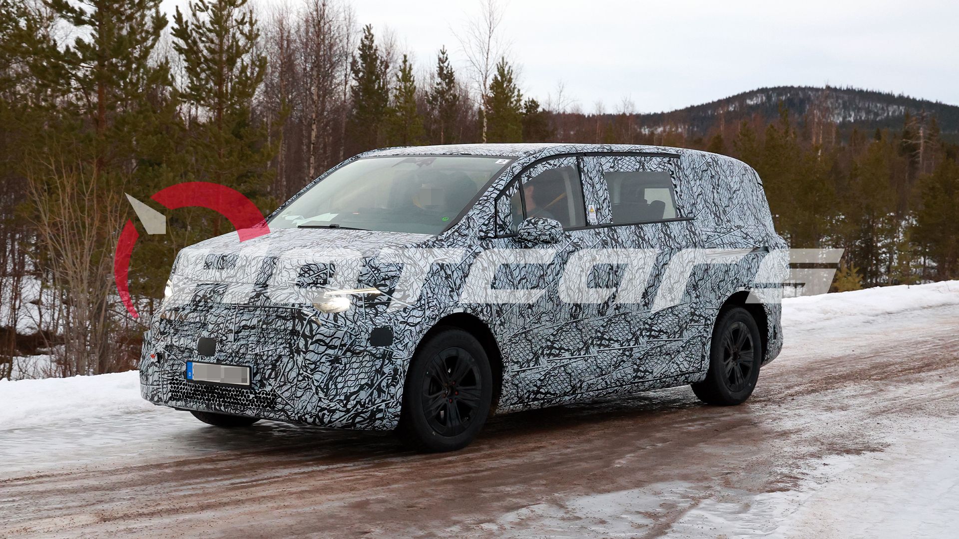 Spy Shots Reveal Mercedes V-Class Adopting New EV Features
