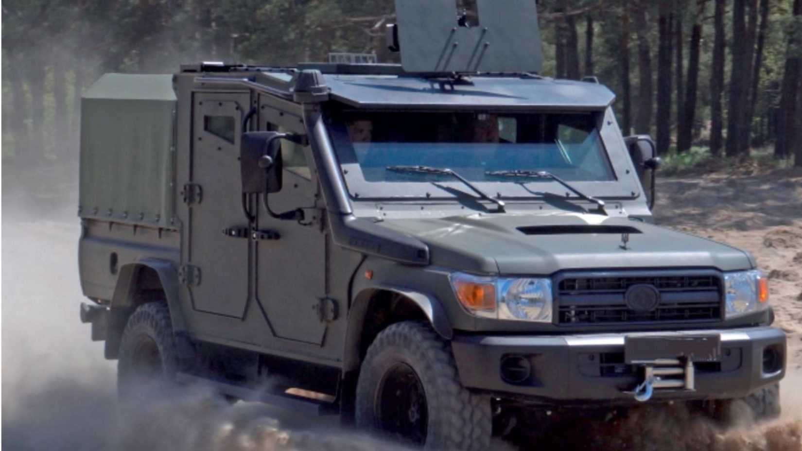 Toyota Land Cruisers Adapted For Warfront Use In Ukraine