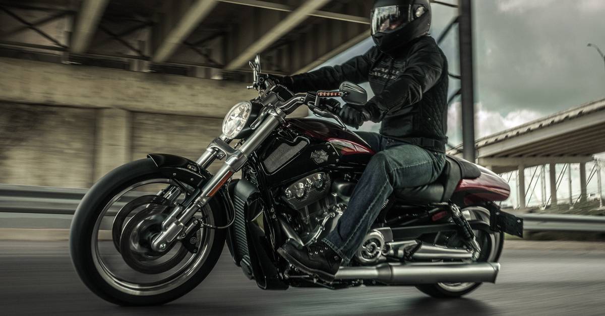Harley's Modern Sportster S And FXDR 114 Are Still Outclassed By A Discontinued Porsche-Built Cruiser