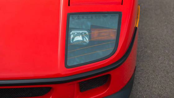 1992 Ferrari F40 US Spec Profile Headlamp Detail