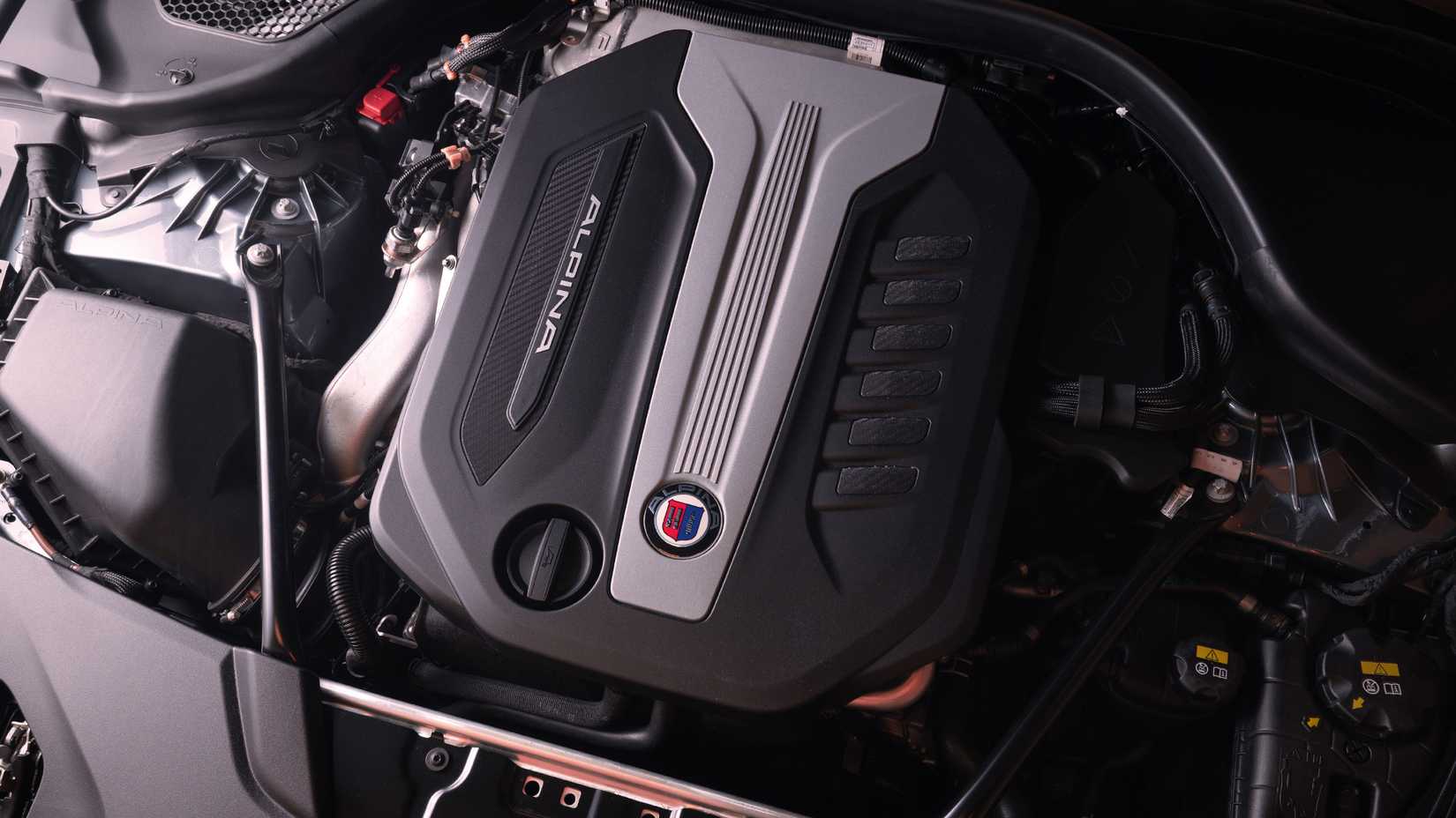 BMW Built A Pre-Emissions Diesel Six That Shrugs Off Track Days And Tunes