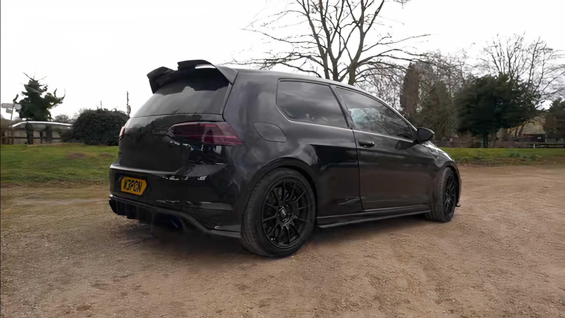 Steezy Golf R This Insane Golf R Build Hits 1,088 HP—And Still Gets Groceries
