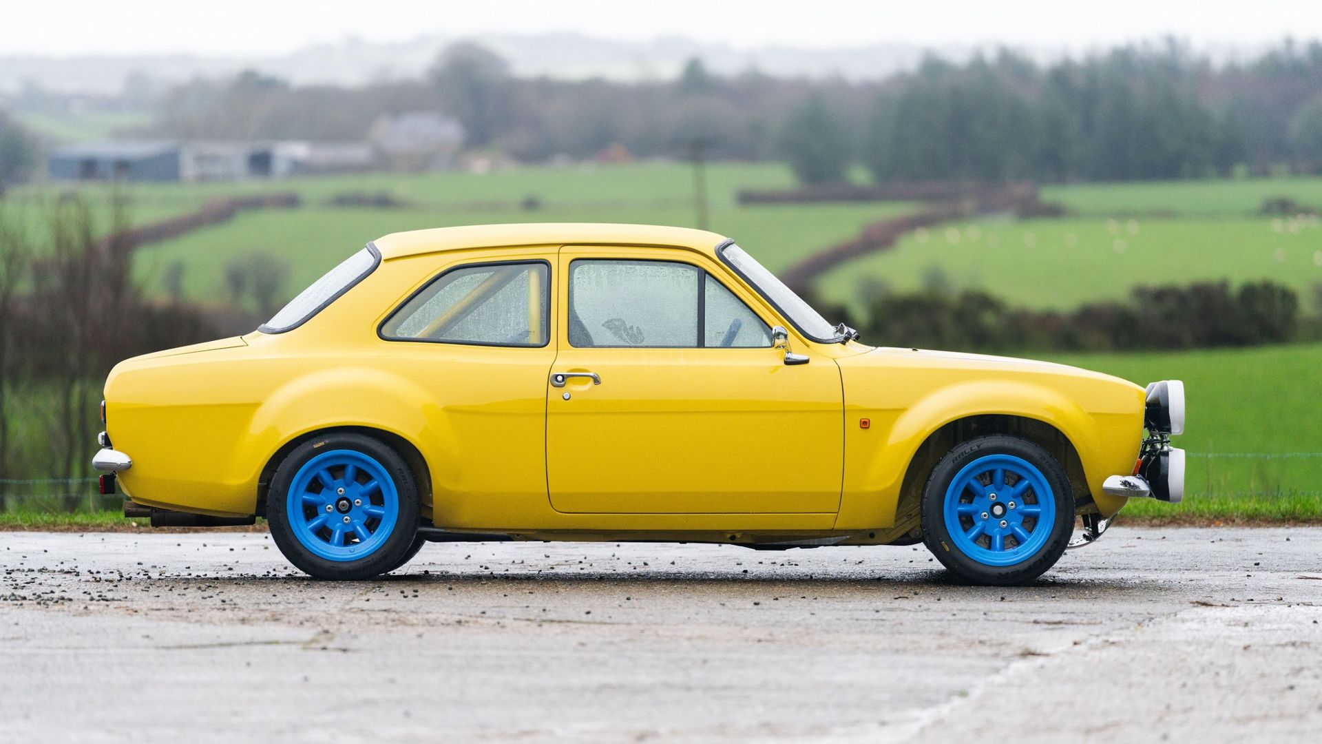 SOLIDO ancien FORD ESCORT jaune citron en boite 1/43 - Jeux & Jouets