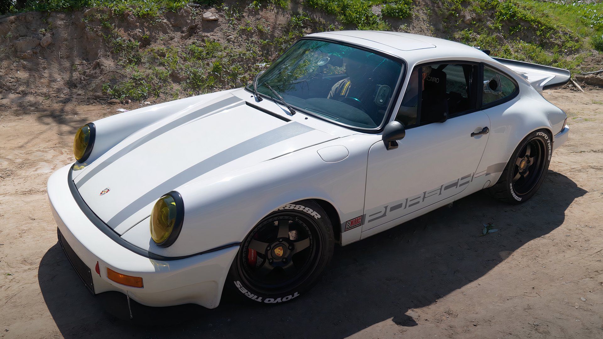 1982 Porsche 911 SC Build Carves Canyons And Shoots Flames