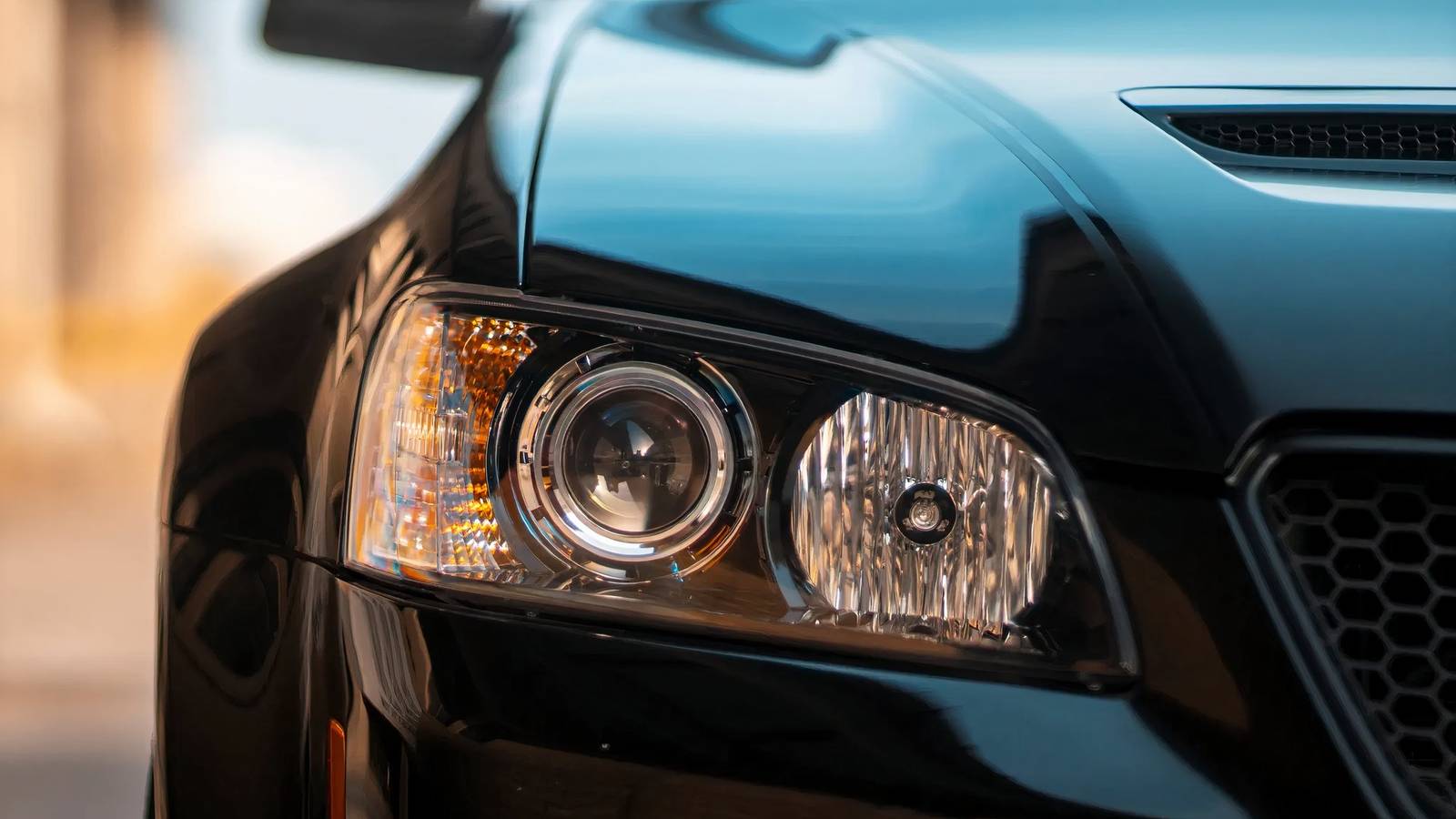 The 256-HP Pontiac Sedan That Out-Handled A 290-HP Genesis And Maxima