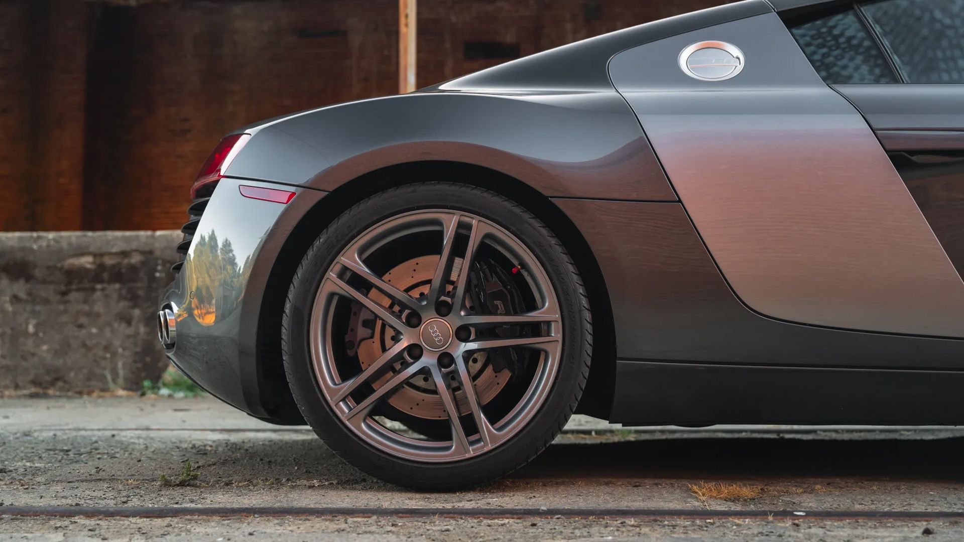 10 Exotic Sports Cars That Are Surprisingly Cheap To Maintain