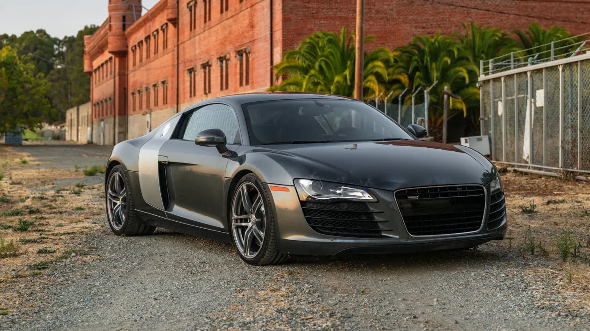10 Exotic Sports Cars That Are Surprisingly Cheap To Maintain