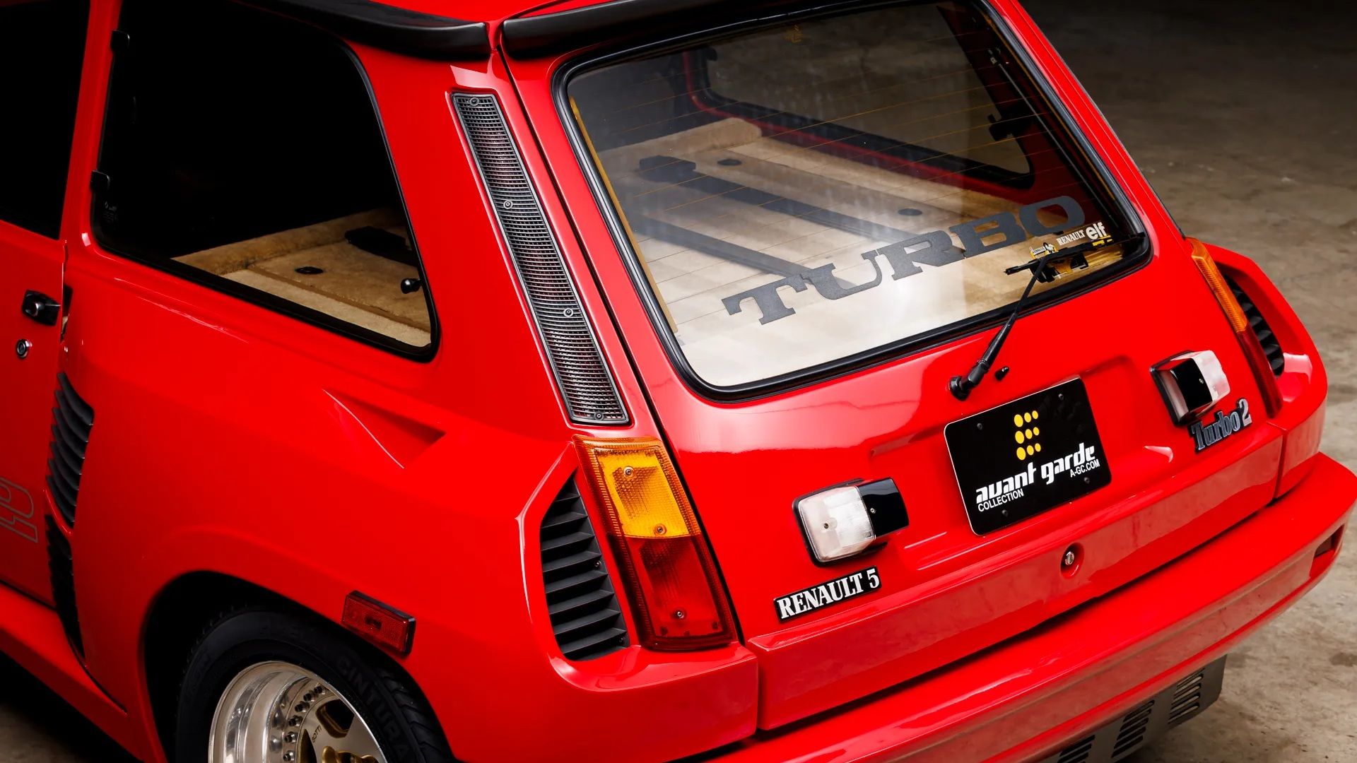This Renault R5 Turbo 2 Is A Mid-Engined Turbo Menace