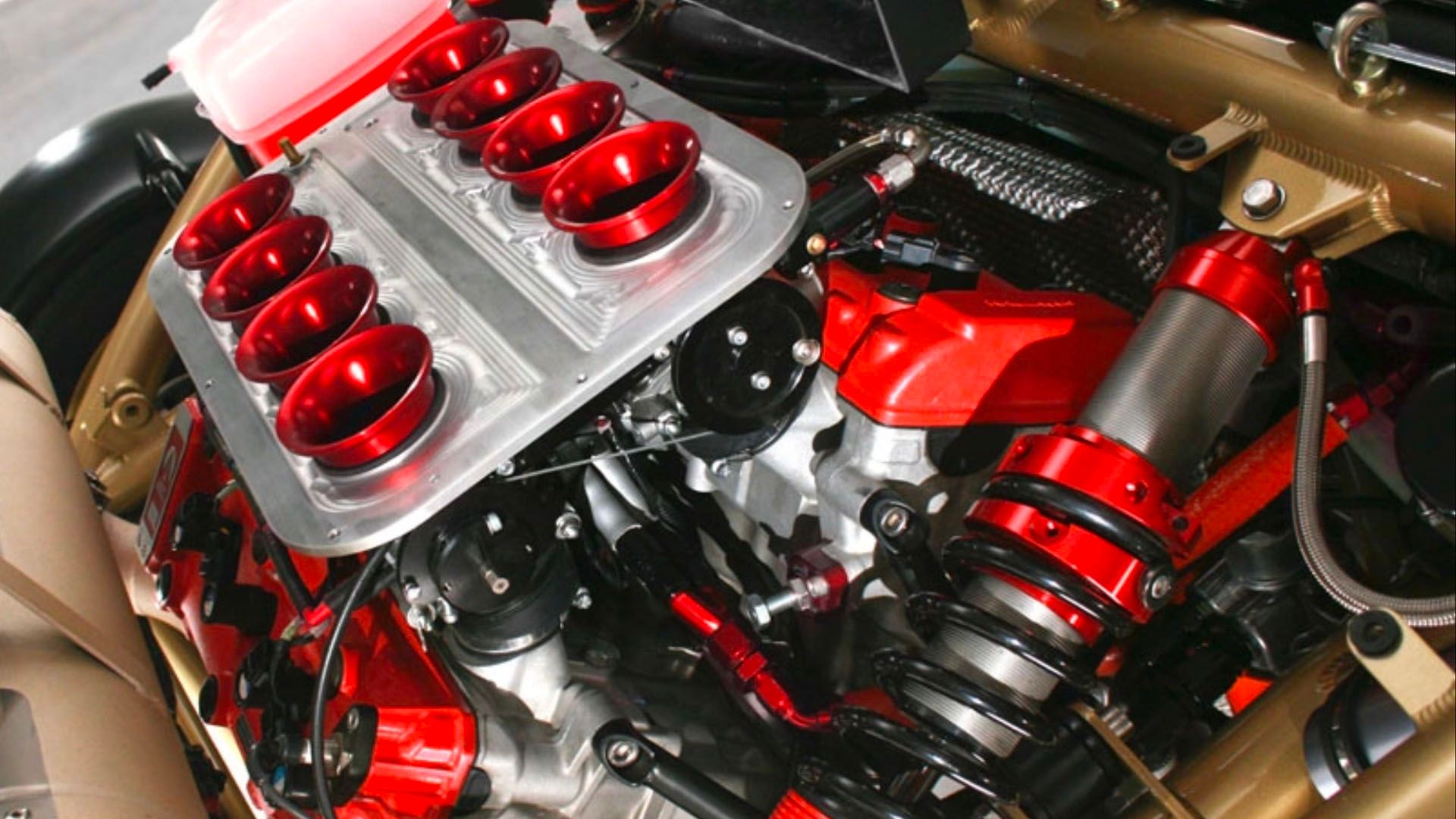 The World's Highest-Revving V8 Engine In A Production Car