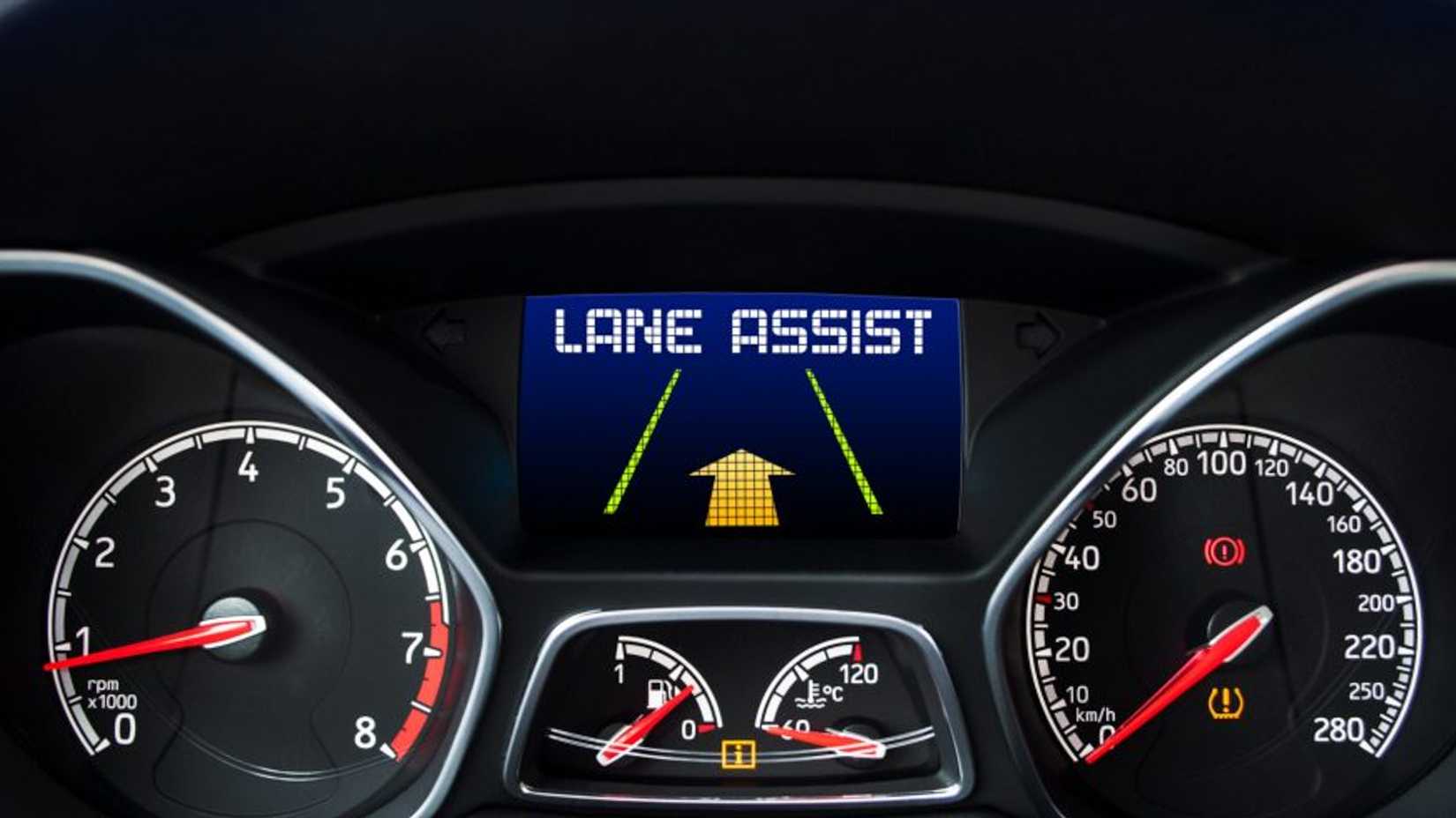 10 Modern Car Features Nobody Needs But Everyone Wants
