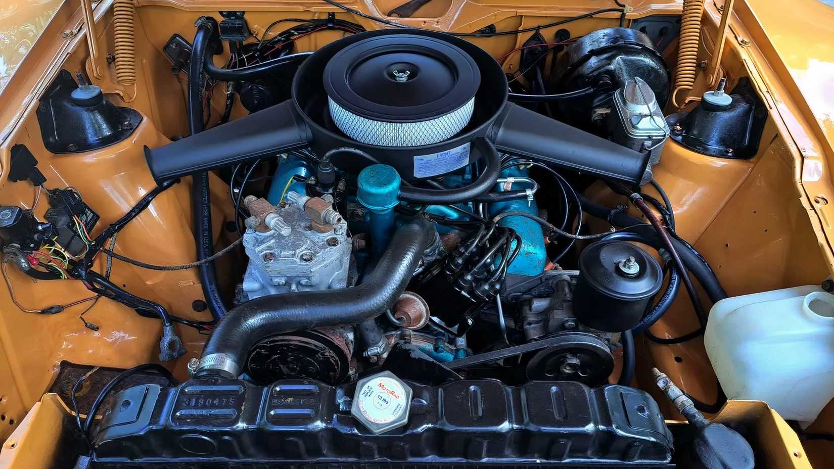 401 Engine AMC Javelin Generational Guide: Engines, Trims, Specs & Value