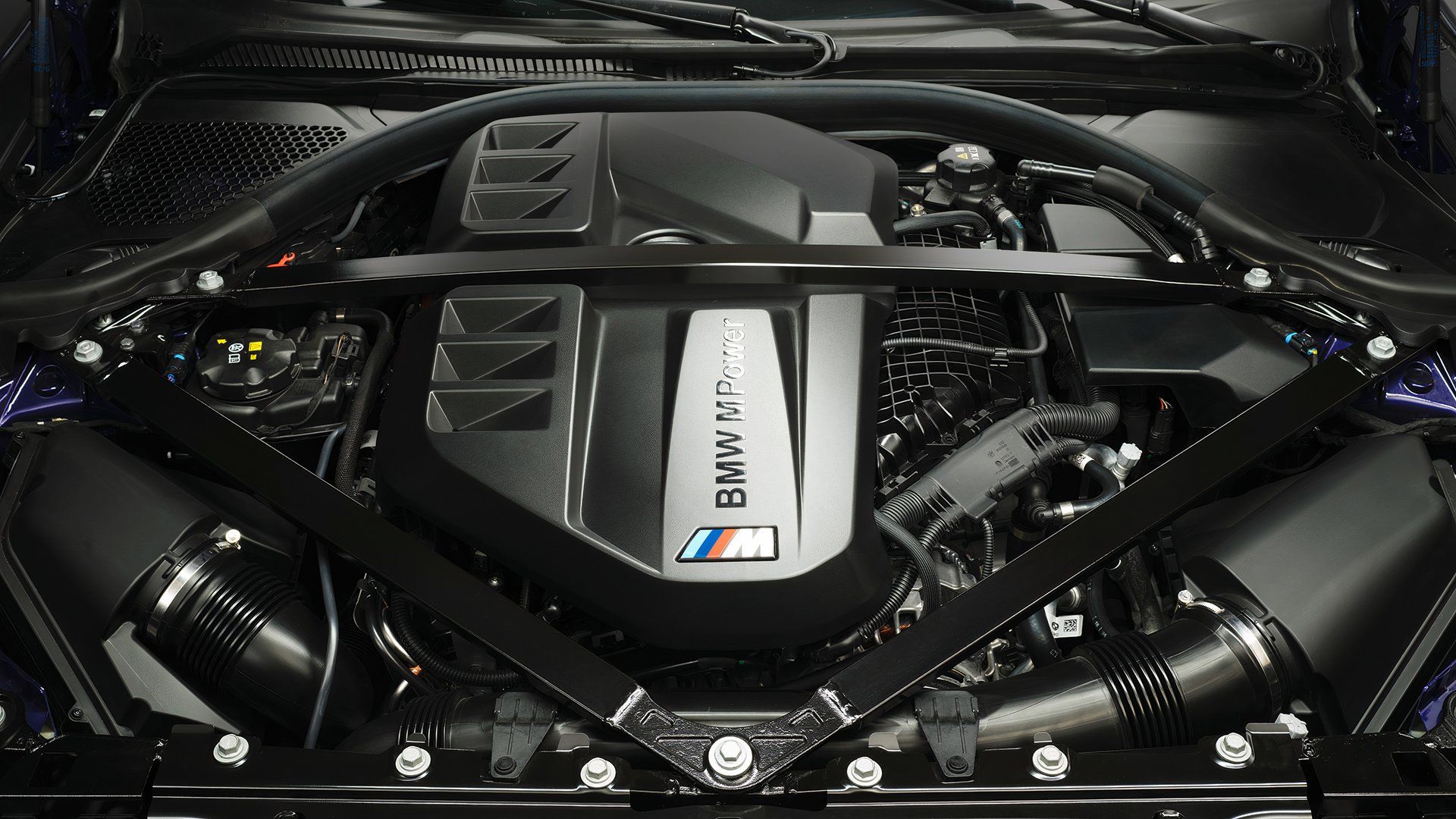 2026 BMW M2 Vs M2 CS: What Makes It Worth The Higher Price?