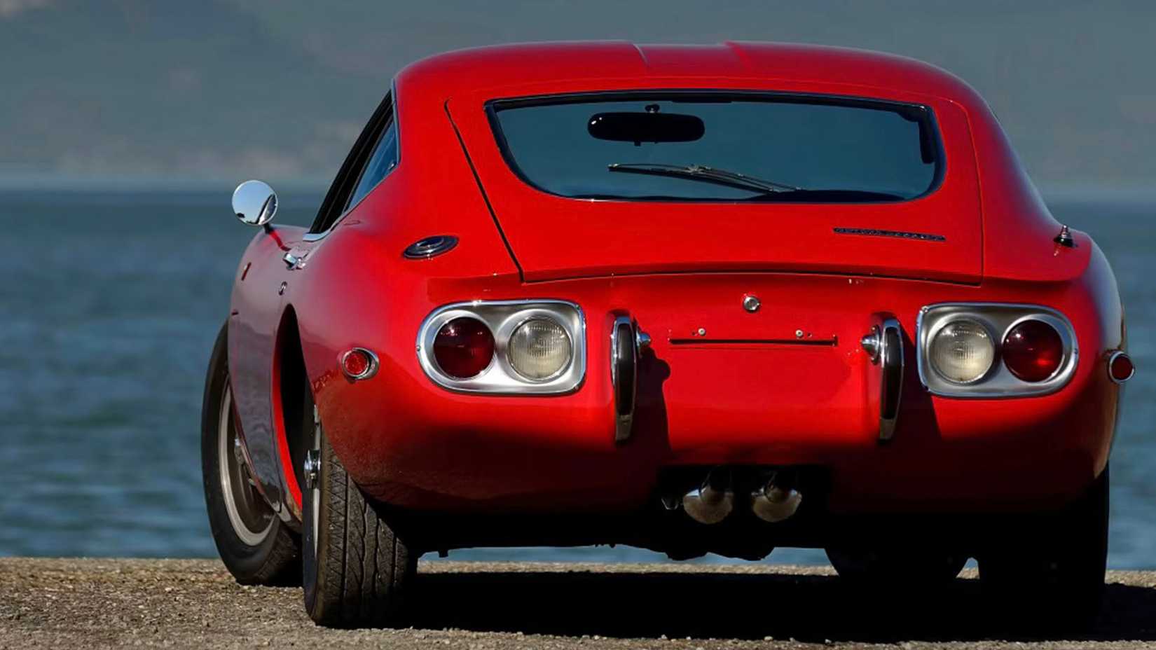 1967 Toyota 2000GT Rear
